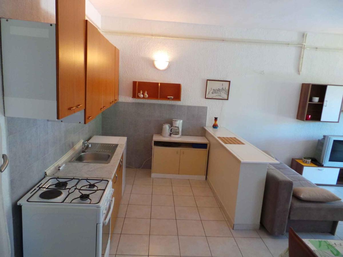 Apartment In Pula With One-Bedroom 9 Štinjan Εξωτερικό φωτογραφία